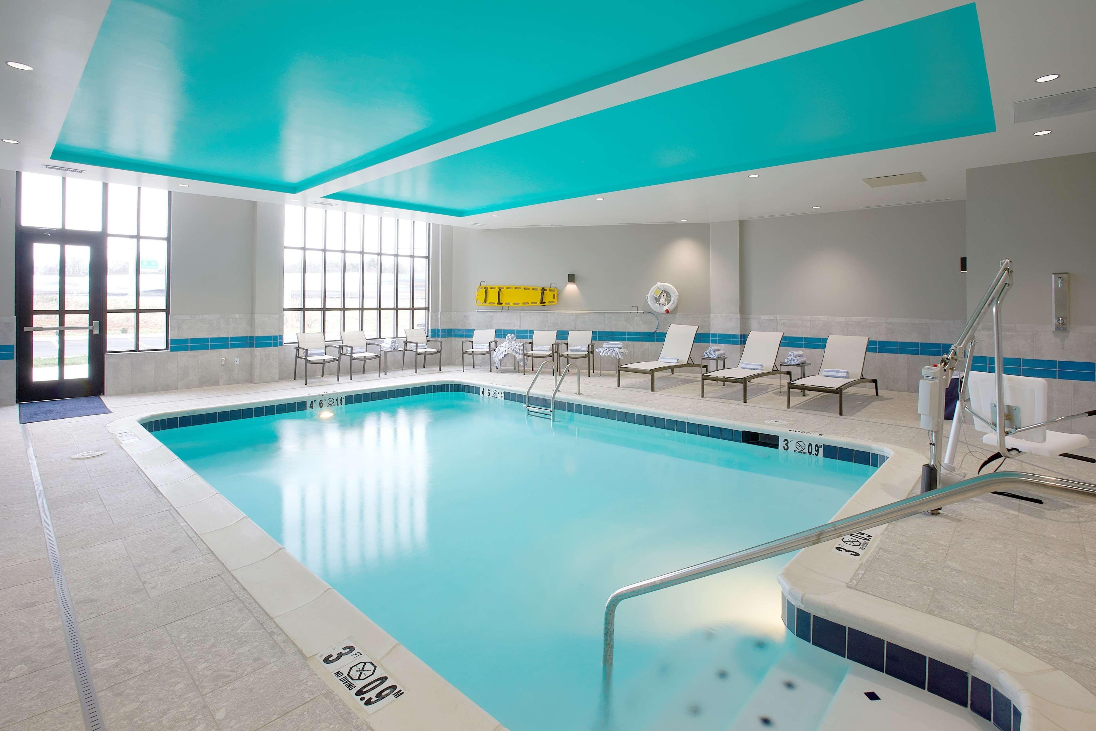 Hilton Garden Inn Элизабеттаун Экстерьер фото