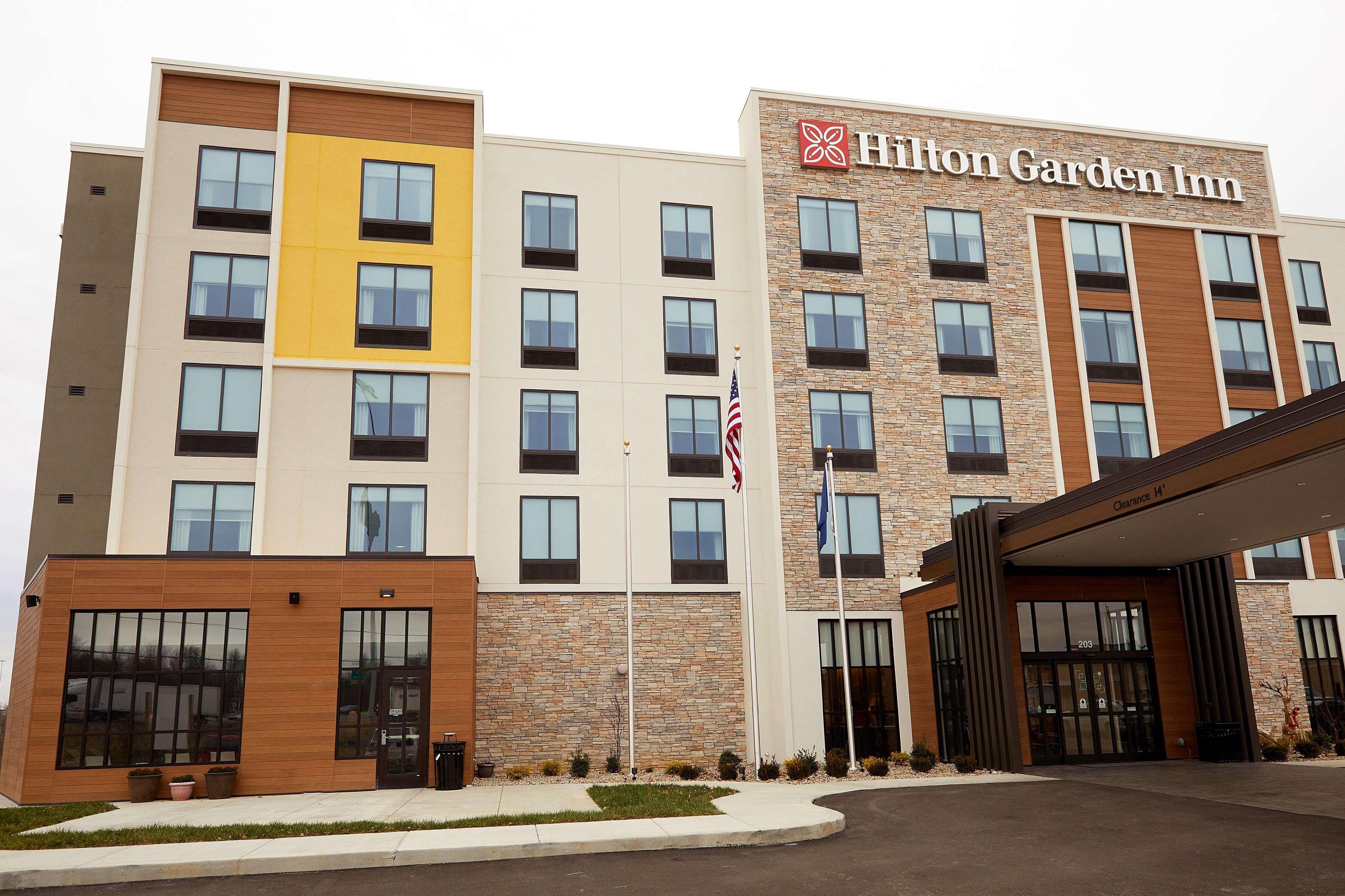 Hilton Garden Inn Элизабеттаун Экстерьер фото